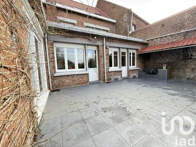 Maison - 267 m² - 7 pièces