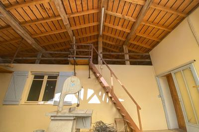 Maison - 104 m² - 6 pièces