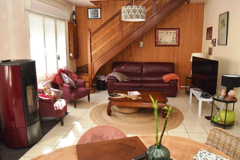 Maison - 147 m² - 7 pièces