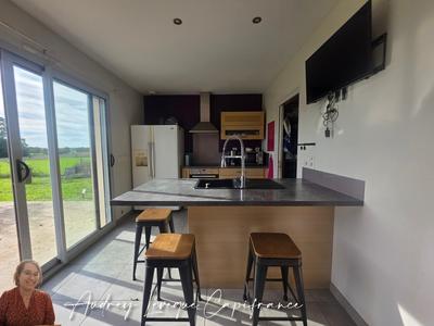 Maison - 96 m² - 4 pièces