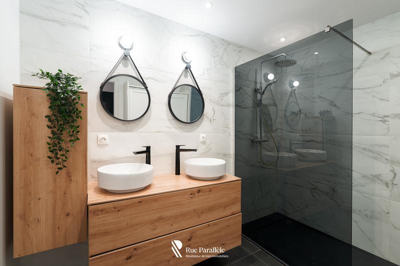 Appartement - 77 m² - 3 pièces