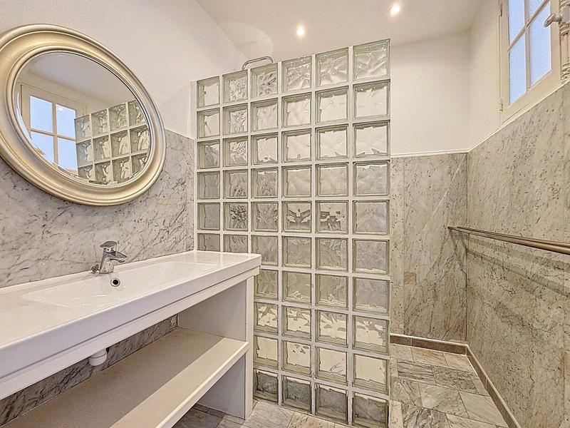 Appartement - 133 m² - 4 pièces