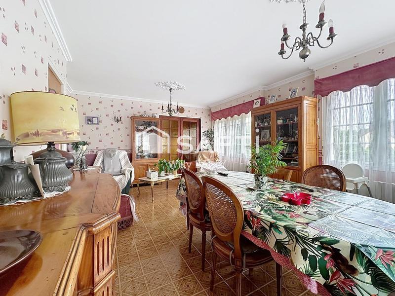 Maison - 129 m² - 6 pièces