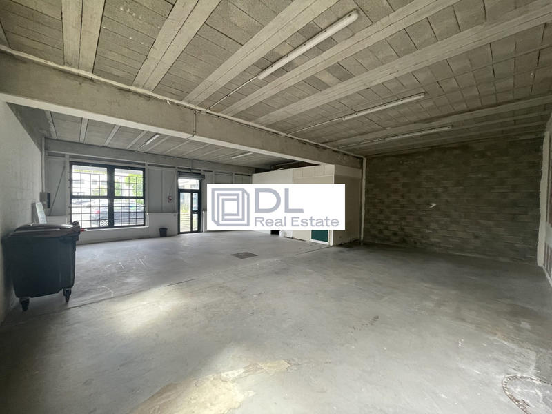 Entrepôt - 474 m²