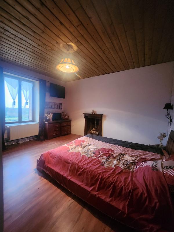 Maison - 170 m² - 7 pièces