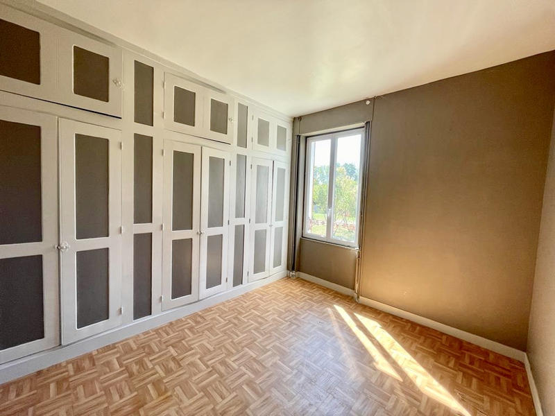 Maison - 135 m² - 8 pièces