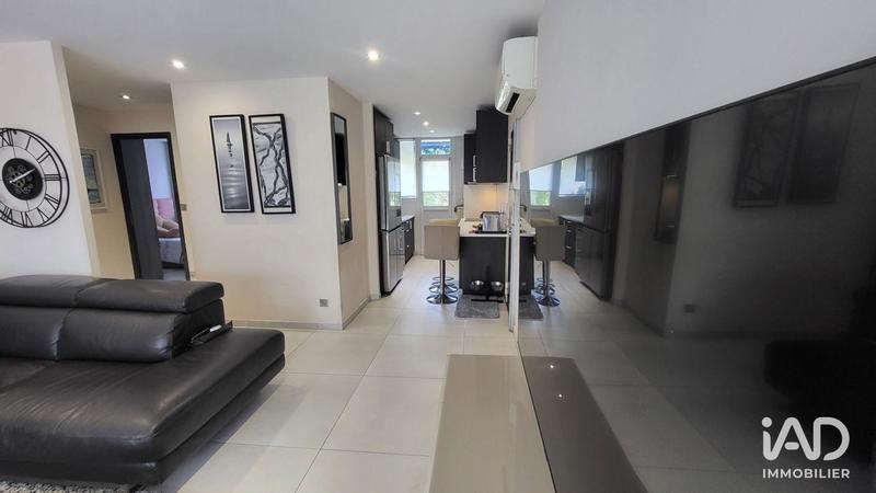 Appartement - 75 m² - 3 pièces