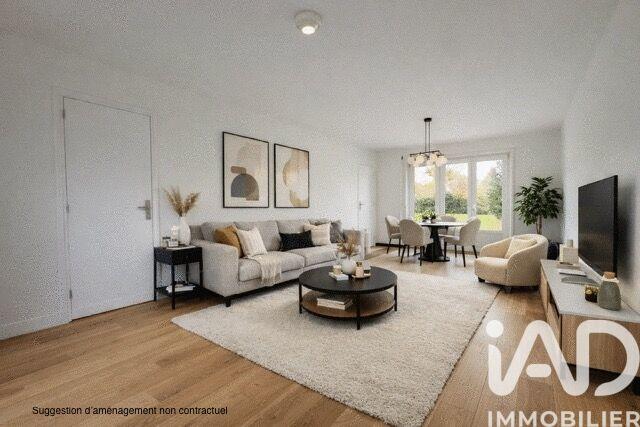 Maison - 118 m² - 8 pièces