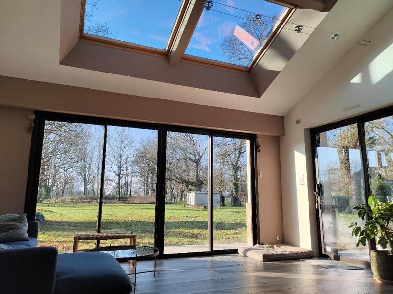 Maison traditionnelle - 147 m² - 6 pièces