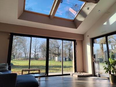 Maison traditionnelle - 147 m² - 6 pièces