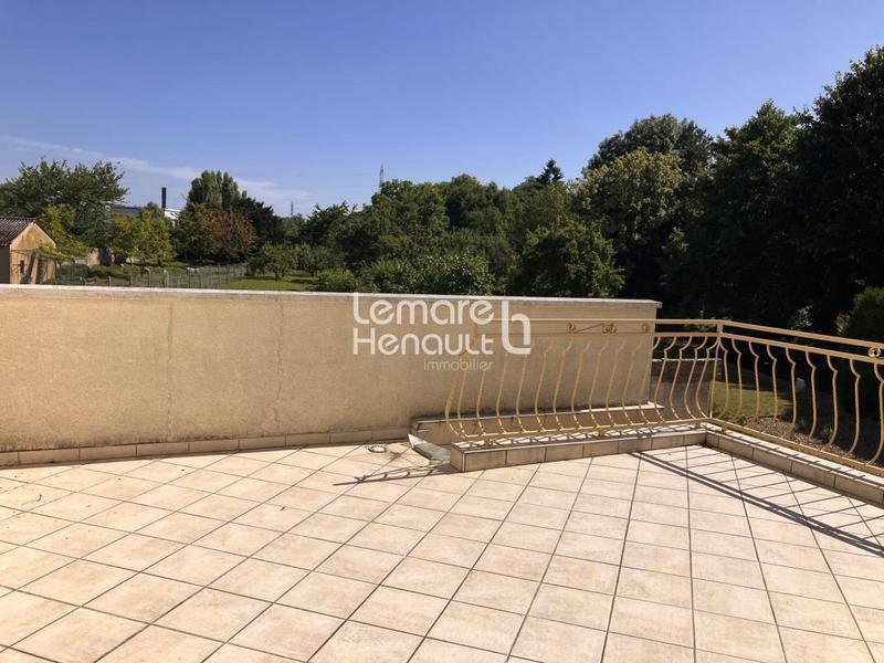 Maison - 92 m² - 6 pièces