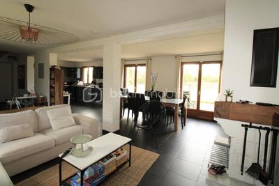 Maison - 119 m² - 5 pièces