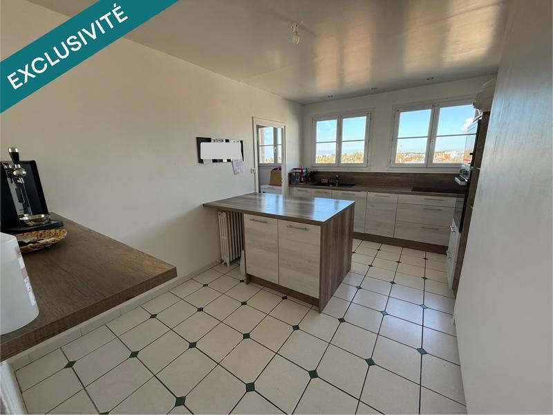 Appartement - 96 m² - 3 pièces