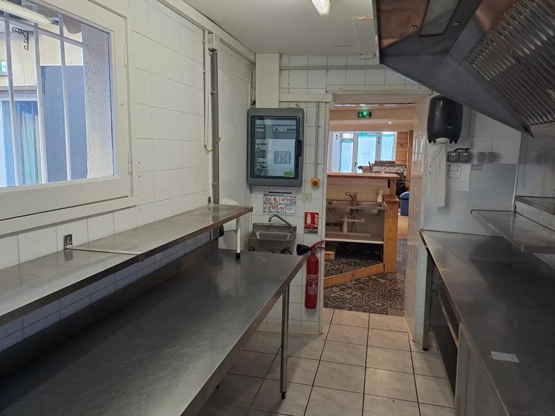 Local commercial - 54 m² - 2 pièces
