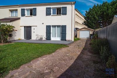 Maison ancienne - 93 m² - 5 pièces
