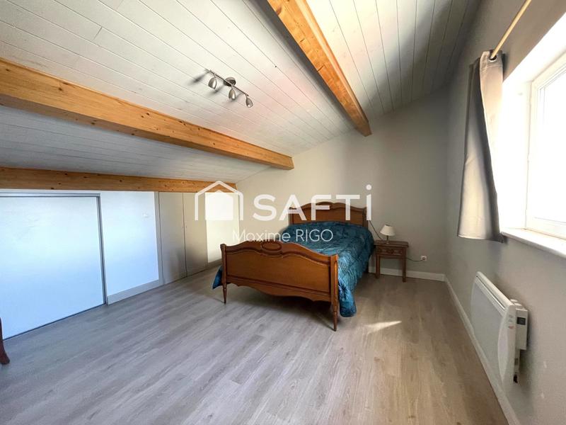 Maison - 247 m² - 9 pièces