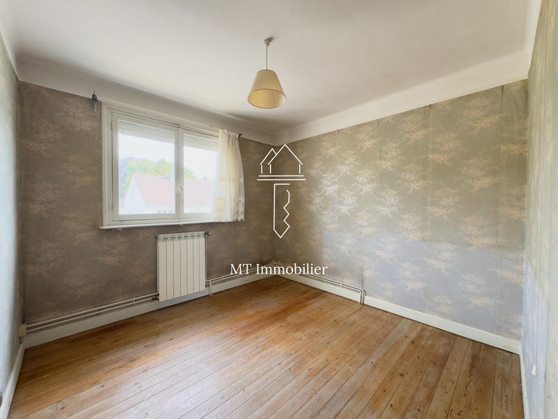 Maison - 97 m² - 6 pièces