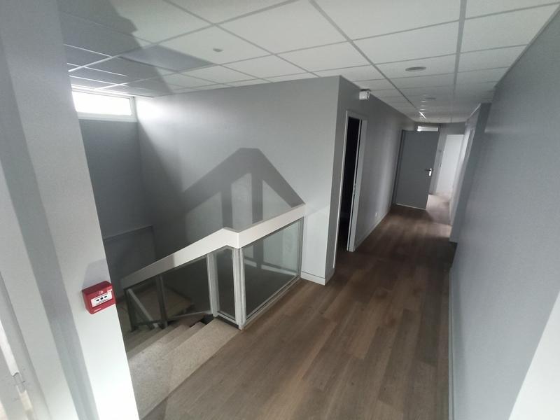 Bureau - 346 m²