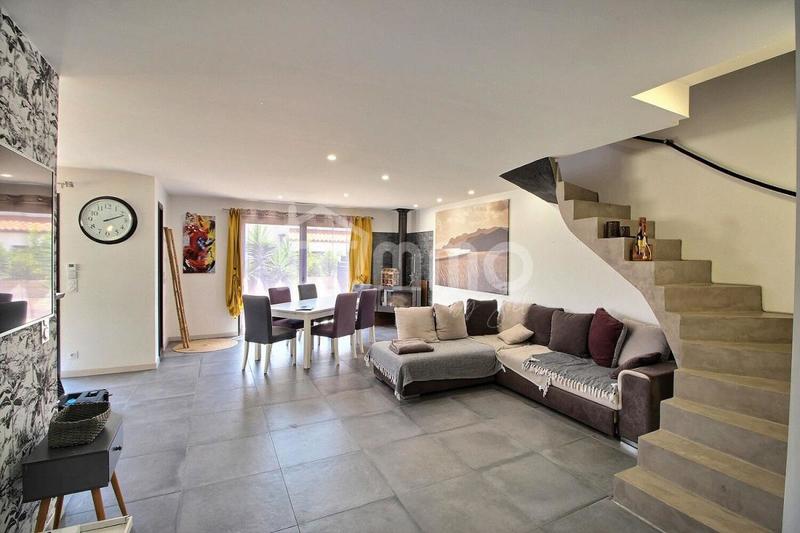 Villa - 123 m² - 4 pièces