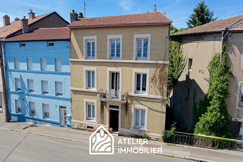 Maison - 80 m² - 4 pièces