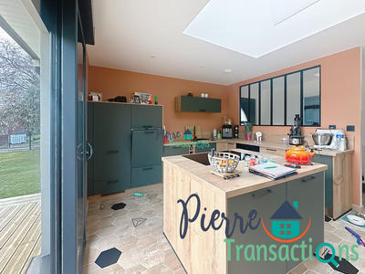 Maison - 105 m² - 4 pièces