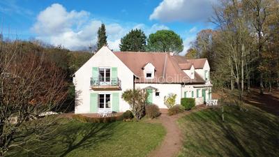 Demeure - 278 m² - 8 pièces