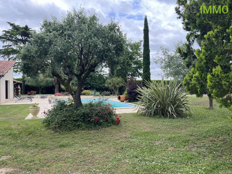 Maison - 157 m² - 5 pièces