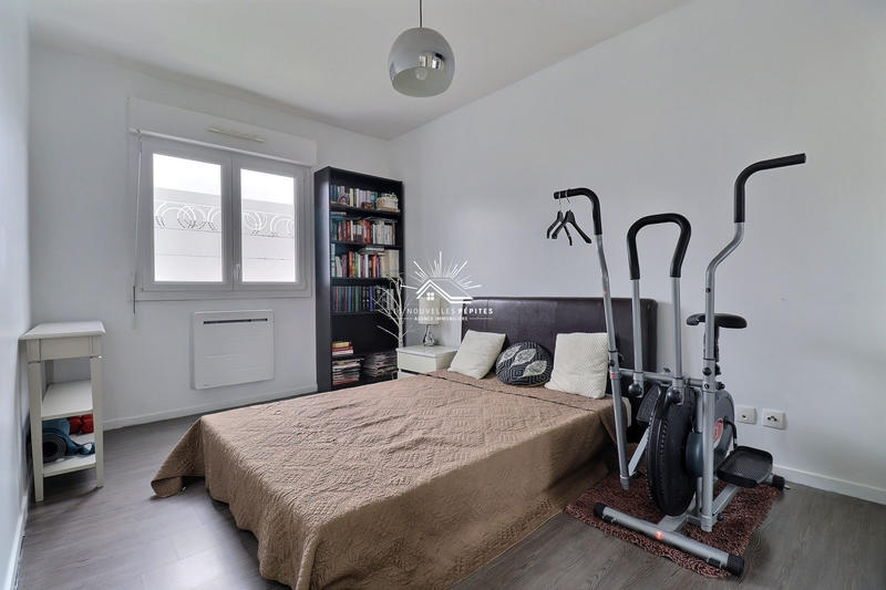 Maison - 92 m² - 5 pièces