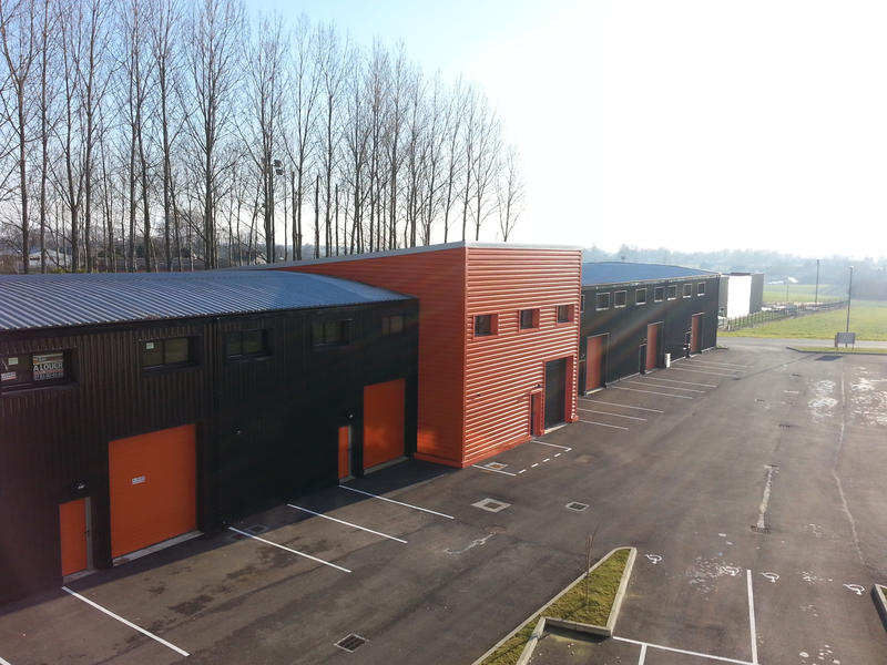 Local commercial - 200 m²