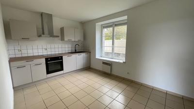 Maison - 121 m² - 6 pièces