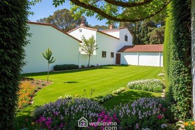 Maison de ville - 190 m² - 11 pièces