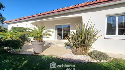 Villa - 199 m² - 7 pièces