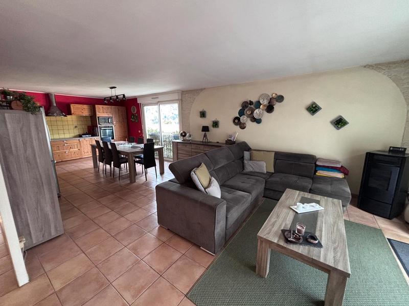 Maison - 139 m² - 6 pièces