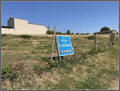Terrain constructible - 1 508 m²