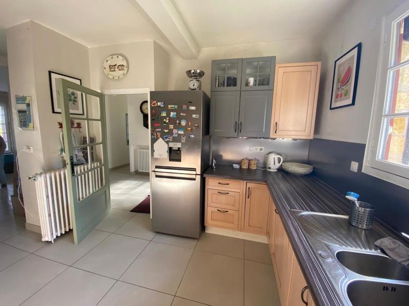 Maison - 244 m² - 7 pièces