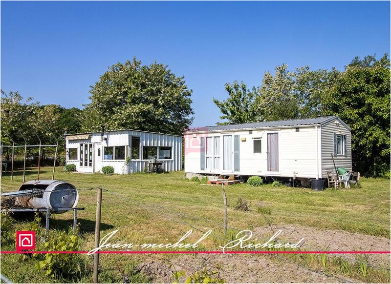 Terrain de loisirs - 101 030 m²