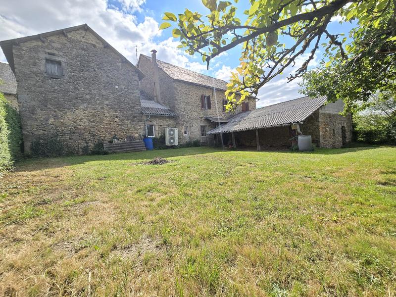 Maison - 202 m² - 7 pièces