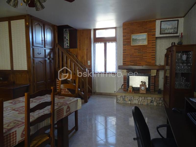 Appartement - 97 m² - 6 pièces