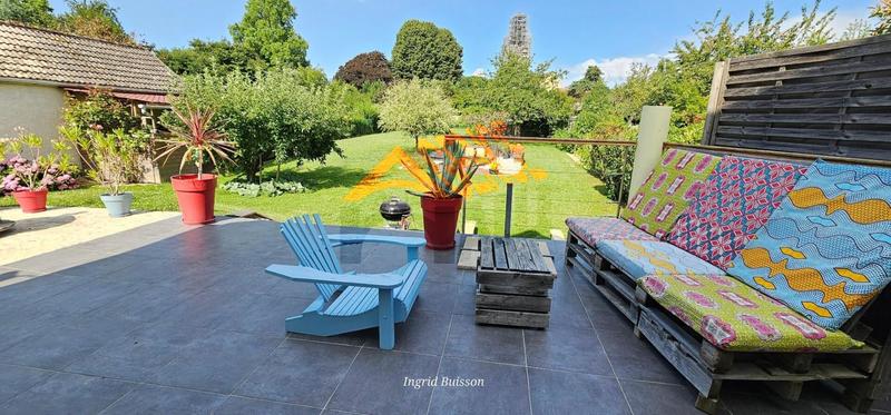 Maison - 170 m² - 9 pièces