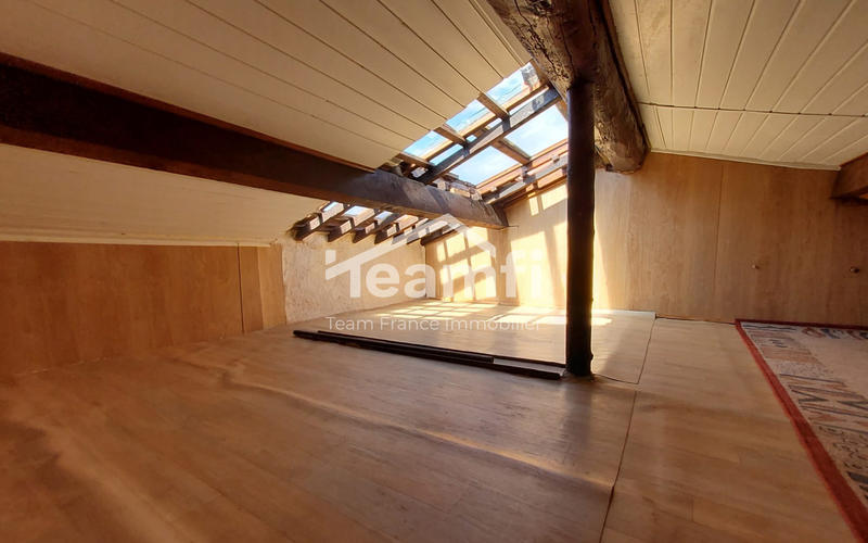 Maison - 84 m² - 4 pièces