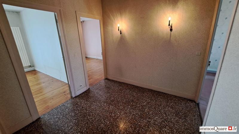 Appartement - 98 m² - 4 pièces