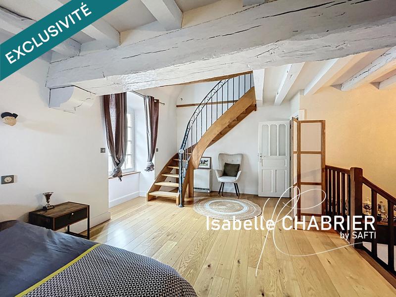 Maison - 172 m² - 8 pièces