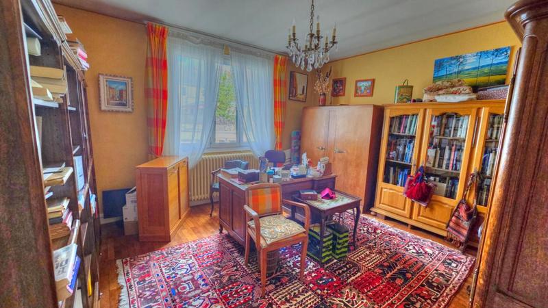 Maison - 195 m² - 7 pièces