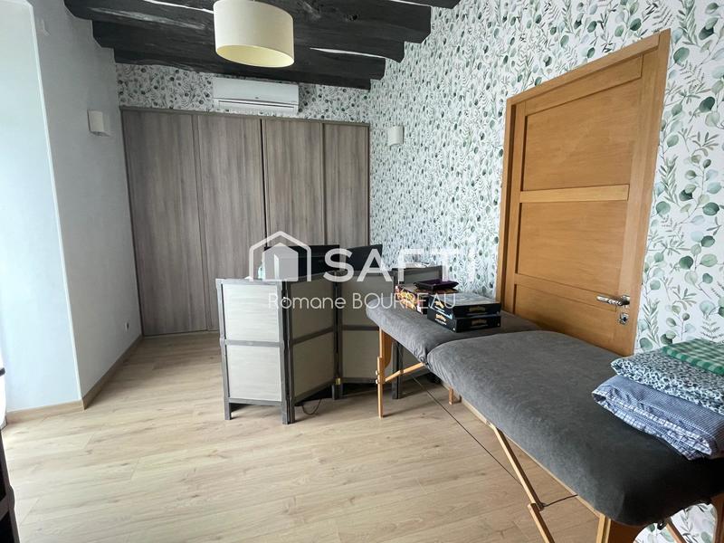 Maison - 225 m² - 15 pièces