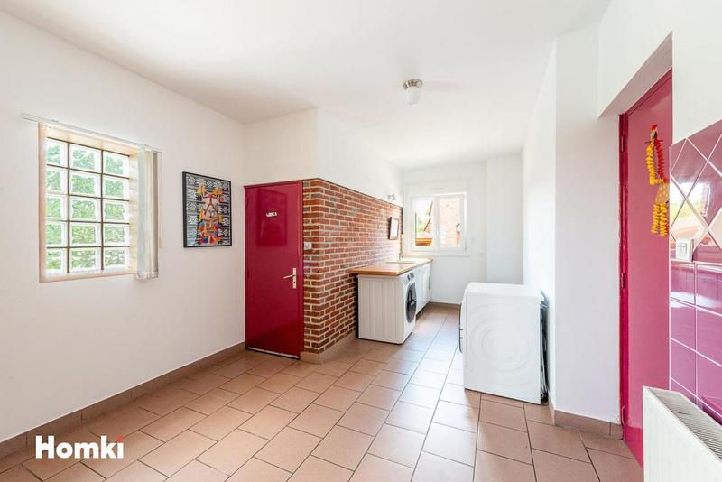 Maison - 262 m² - 7 pièces