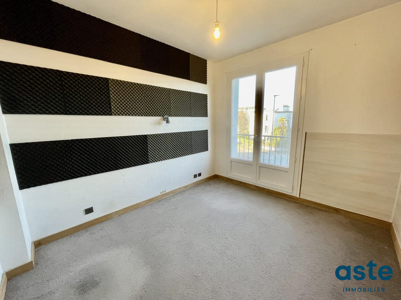 Appartement - 104 m² - 5 pièces