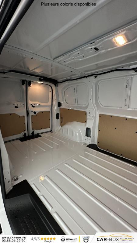 Peugeot Expert III m 2.0 BlueHDi 145ch Eat8