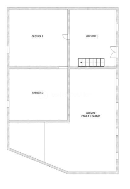 Maison - 220 m² - 6 pièces