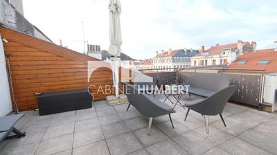 Appartement - 147 m² - 5 pièces