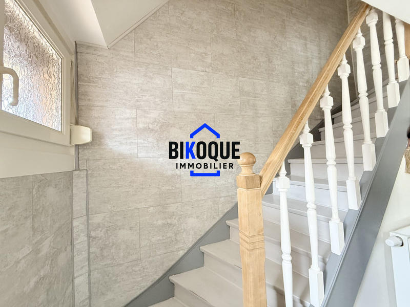 Maison - 120 m² - 6 pièces